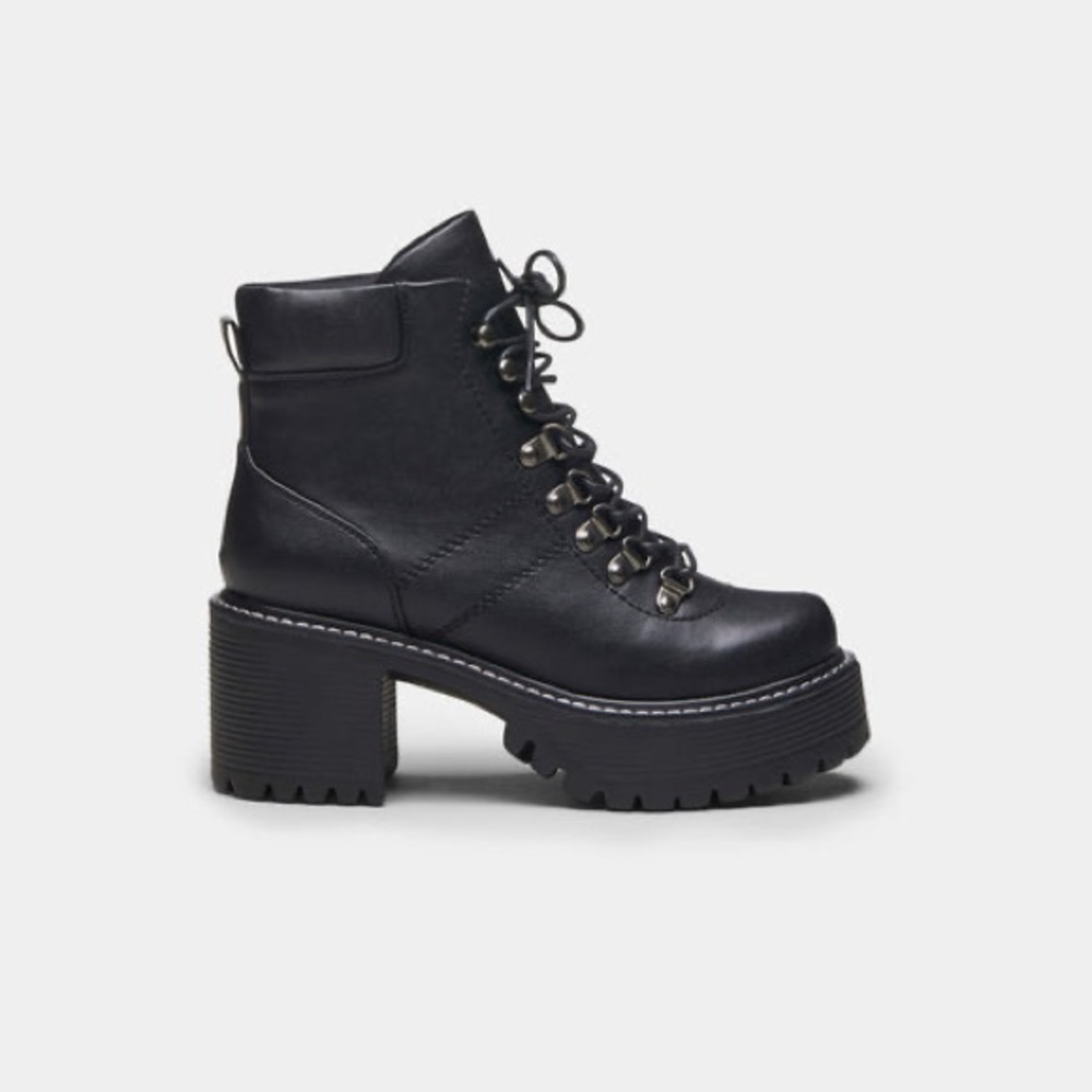 Koi Footwear Zuni Rock Hiker Boots
